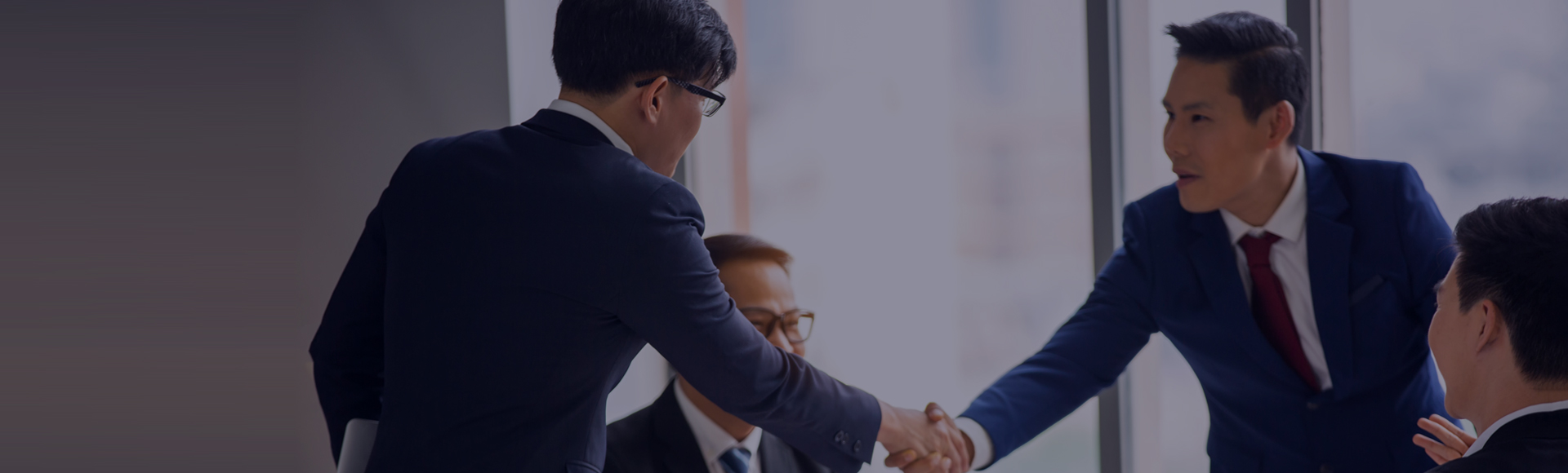 我們胸懷鴻鵠之志
希望以開放融合的心態，和你一起預見未來！